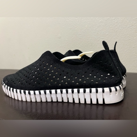 Ilse Jacobsen Tulip 139 black perforated slip on shoes size 38 - Picture 2 of 10